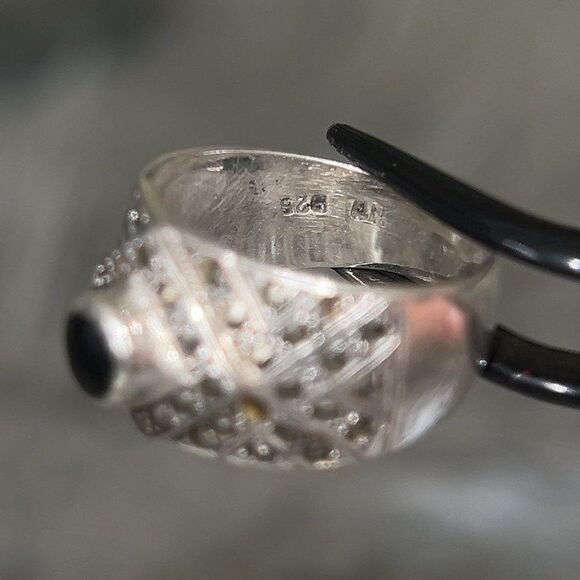 Bold Onyx/Marcasite Sterling Silver 925 Ring - Picture 8 of 10